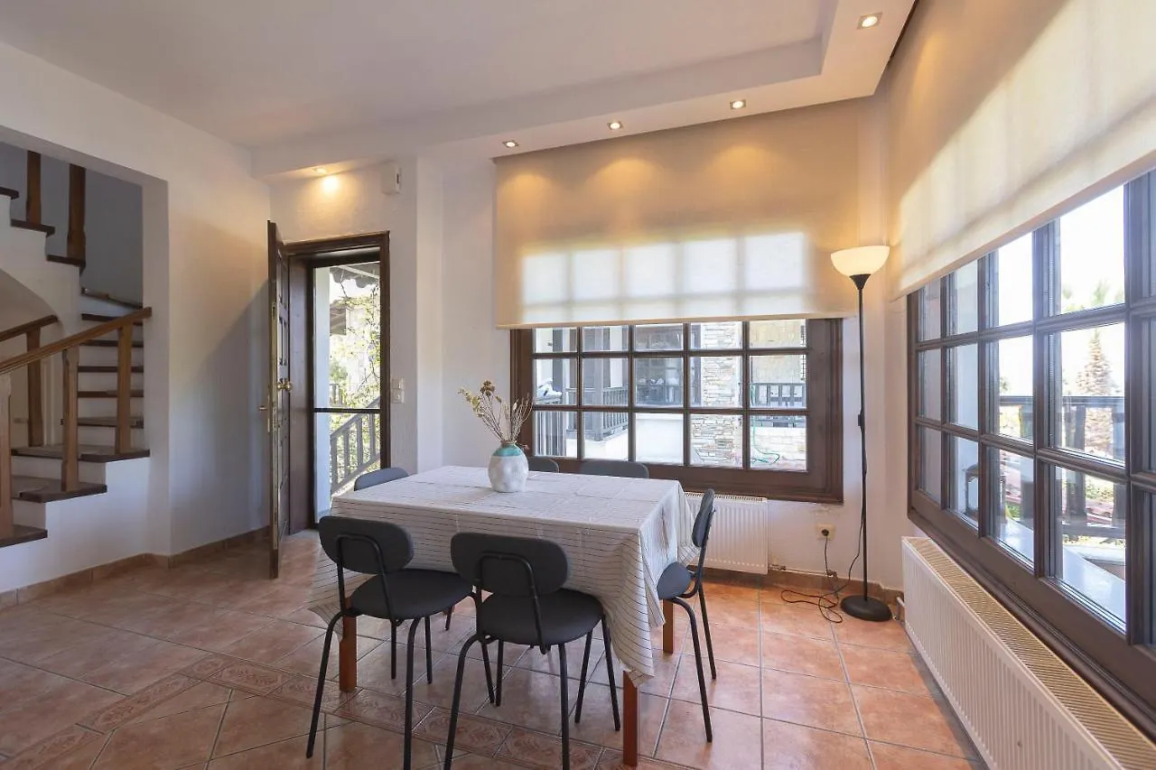 #FLH - Coconut&Vanilla Pool Apartments Kriopigi 0*,  Grecia
